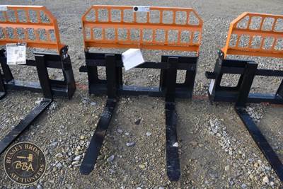 LANDHONOR PALLET FORK ATTACHMENT Rotating Pallet Forks