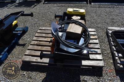 Wolverine POST DRIVER ATTACHMENT Pile Driver