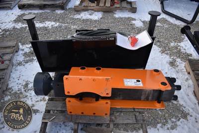 Wolverine POST POUNDER ATTACHMENT Pile Driver