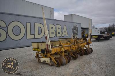 Buffalo PLANTER Planter / Row Unit