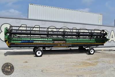 John Deere 630FD Platform