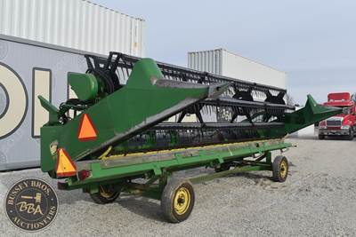 John Deere 922F Platform