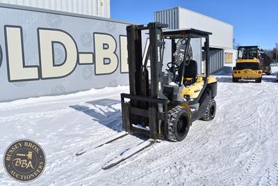Hamech G32HT-16 Pneumatic Tire Forklift - 6500lb Capacity