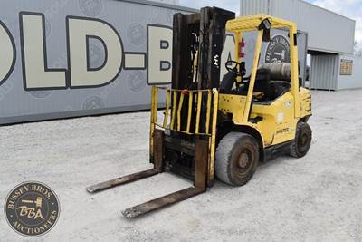 Hyster H80XM Pneumatic Tire Forklift
