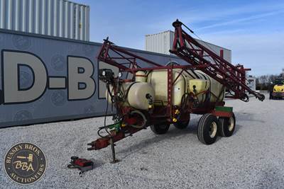 SPRAYER SPECIALTIES PULL TYPE SPRAYER Pull-Type Sprayer