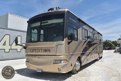 Fleetwood EXPEDITION 38L RV