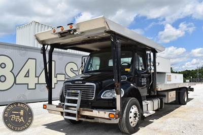 Freightliner M2 106 Single Axle Rollback Tow Truck - Cummins