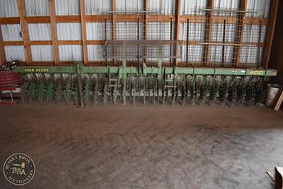 John Deere 400 Rotary Tiller