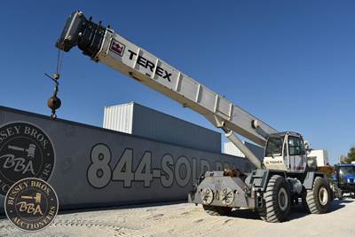 Terex RT555-1 55-Ton Rough Terrain Crane