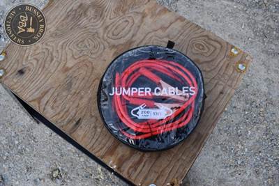 FUTURE 200 AMP JUMPER CABLES