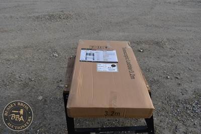 LANDHONOR TELESCOPING LADDER