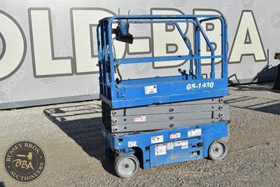 Genie GS-1930 Scissor Lift