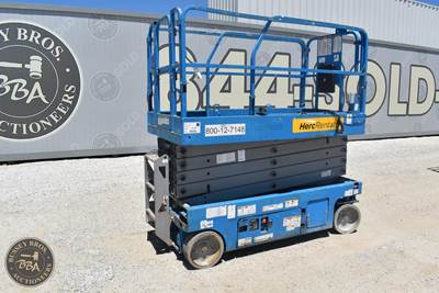Genie GS-3246 Scissor Lift - 32ft Working Height