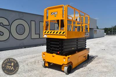 JCB S4550E Scissor Lift - 45ft Working Height