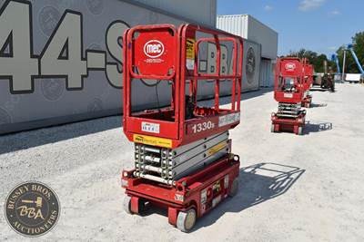 MEC 1330SE Scissor Lift - 13ft Working Height
