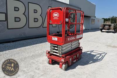 MEC 1330SE Scissor Lift - 13ft Working Height