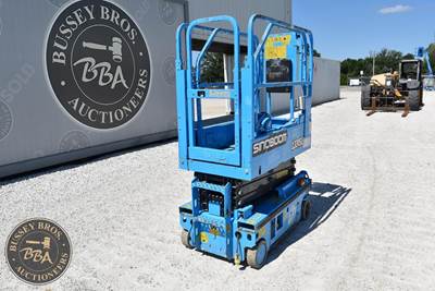 Sinoboom 1330SE Scissor Lift - 12ft Working Height