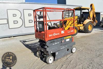 Skyjack SJIII 3219 Scissor Lift