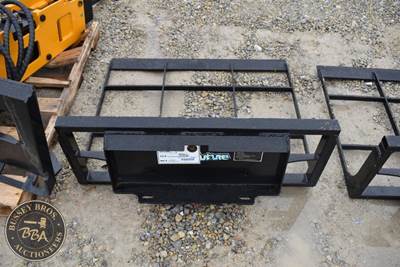 FUTURE LEVELING BUCKET Skeleton Bucket