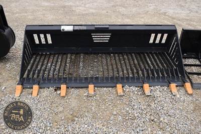 LANDHONOR ROCK BUCKET (78IN) Skeleton Bucket