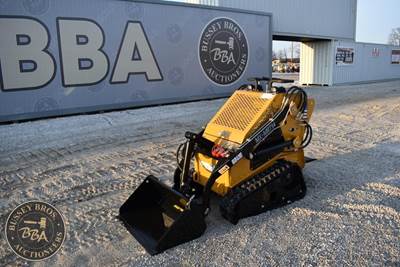 AGT MX-MRT-14 Mini Skid Steer