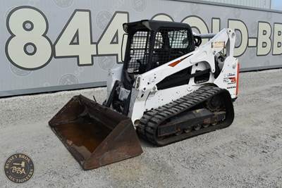Bobcat T740 Track Skid Steer