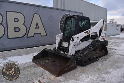 Bobcat T870 Track Skid Steer