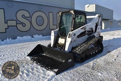 Bobcat T870 Track Skid Steer