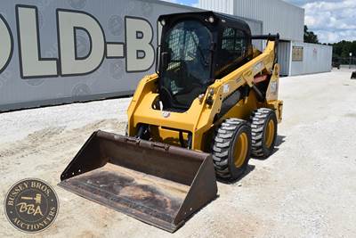 Caterpillar 242D3 Track Skid Steer