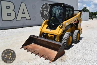 Caterpillar 242D3 Track Skid Steer