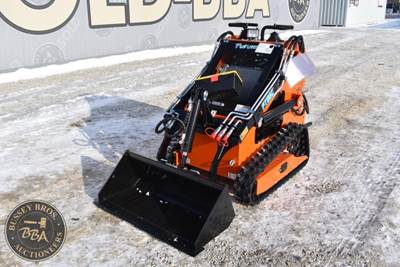 FUTURE FT36C Mini Skid Steer