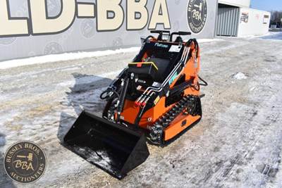 FUTURE FT36C Mini Skid Steer