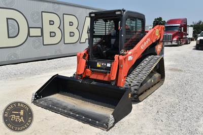 Kubota SVL97-2 Track Skid Steer