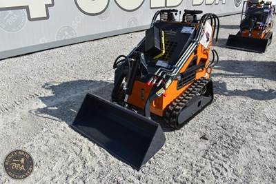 LANDHONOR LHR-ME380x2 Mini Skid Steer