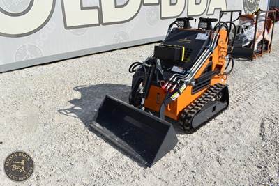 LANDHONOR LHR-ME380x2 Mini Skid Steer