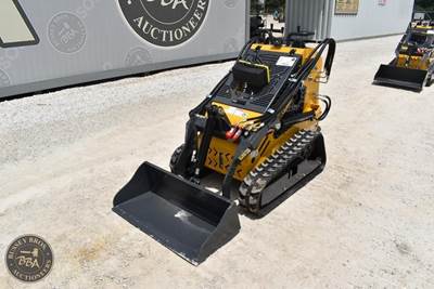 SDLANCH MINI SKID STEER Mini Skid Steer