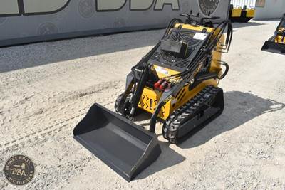 SDLANCH MINI SKID STEER Mini Skid Steer