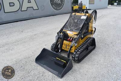 SDLANCH MINI SKID STEER Mini Skid Steer