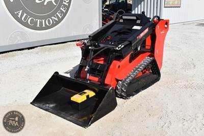 SDLANCH SDLL1200 Mini Skid Steer