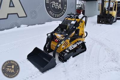 SDLANCH SDLL60 Mini Skid Steer