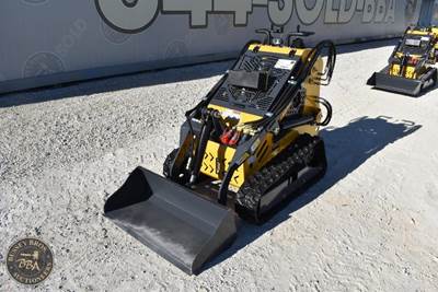 SDLANCH SDLL60 Mini Skid Steer