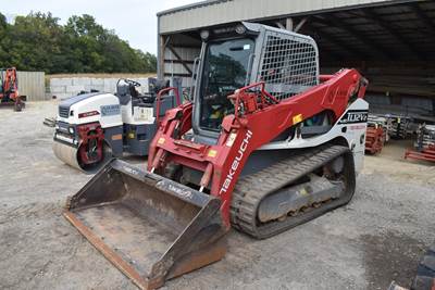 Takeuchi TL12V2 Tracked Skid Steer