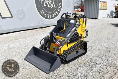 Ats Mini Skid Steer Mini Skid Steer, Smooth Bucket, Rubber Tracks, Aux