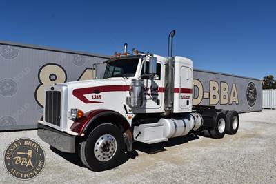 Peterbilt 367 Sleeper Semi Truck - Flat Top Sleeper, Cummins, Manual