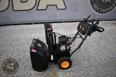 POULAN PRO 24 INCH SNOW BLOWER Snow Blower