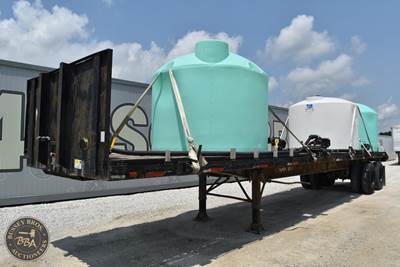 Fruehauf 40 Trailer