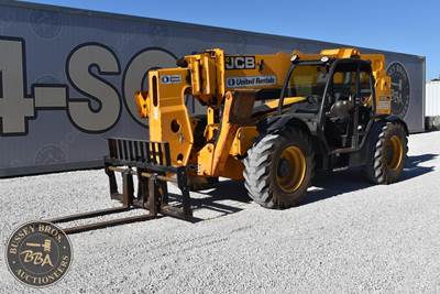 JCB 510-56 Telehandler - 10000lb Capacity, 56ft Lift Height
