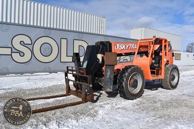 SkyTrak 10054 Telehandler - 10000lb Capacity, 54ft Lift Height