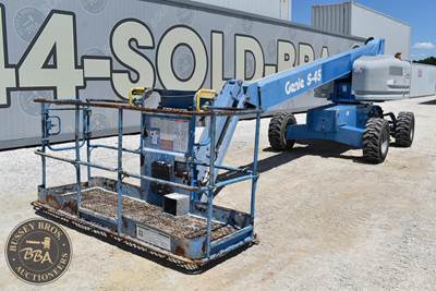 Genie S-45 Telescopic Boom Lift - 45ft Working Height, 500lb Capacity