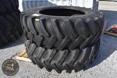 Firestone 20.8R42 Tire
